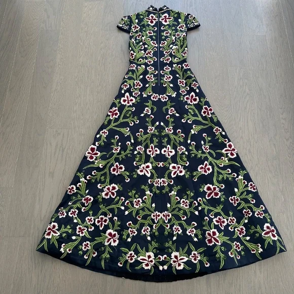Alice + Olivia NIDIA Navy Blue Floral Embroidered Beaded Gown Lace - Size 4